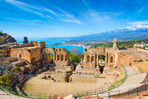 Panoramic stops along the Messina Taormina route offering coastal views and photo points