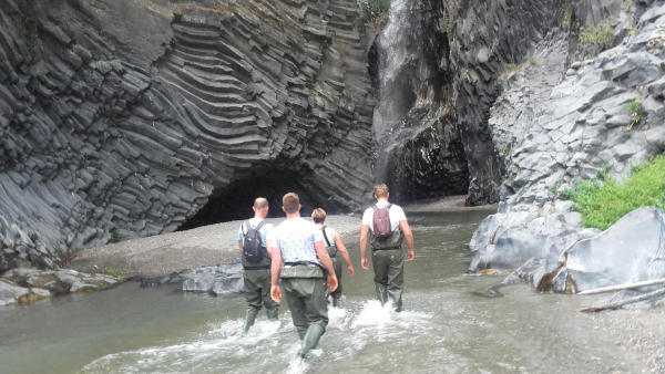easy walking trail along Alcantara River