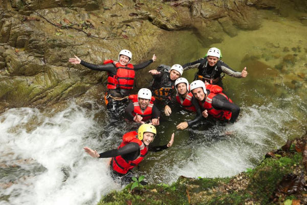 river trekking route inside the gorge, shallow waters.